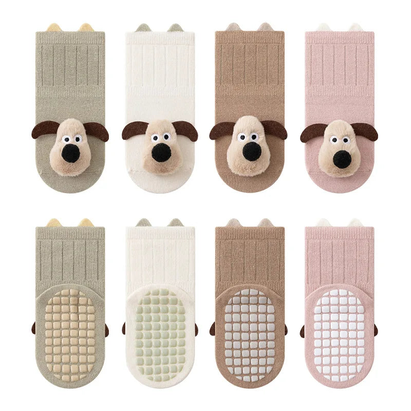 Three-Dimensional Baby Socks