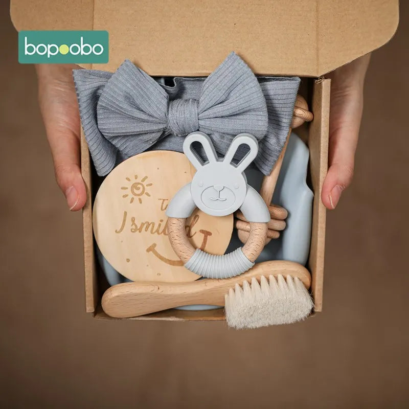 Newborn Keepsakes Memories Gift Set