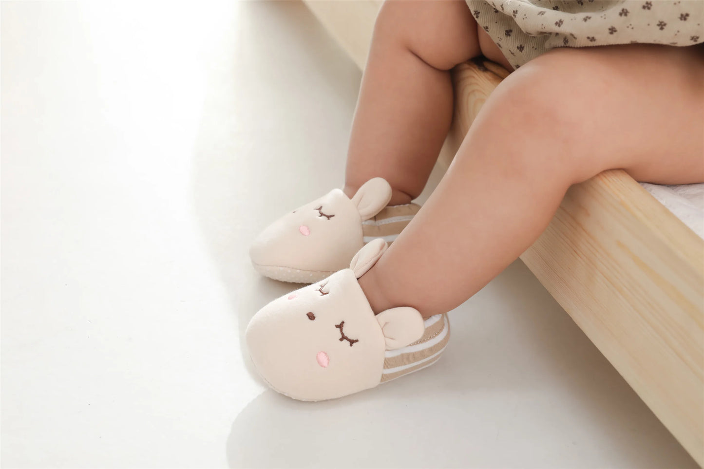 Cartoon Animals Pattern Baby Shoes