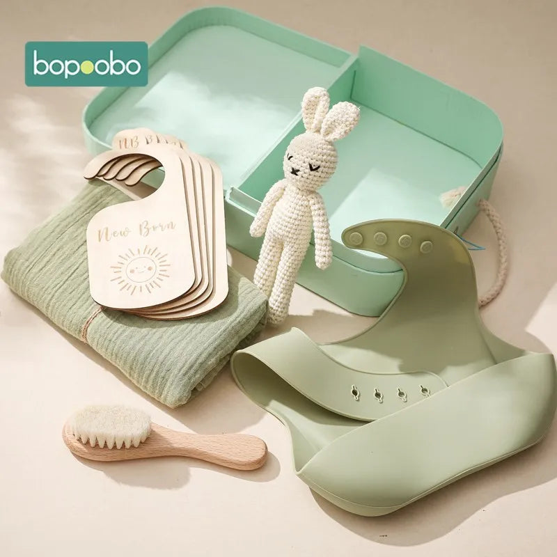 Newborn Keepsakes Memories Gift Set