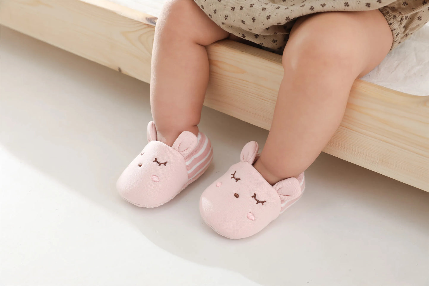 Cartoon Animals Pattern Baby Shoes